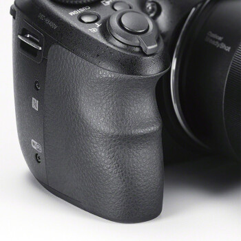 索尼hx400和单反区别（索尼DSC-HX400相机值得手入吗）_购物资讯_百家评测