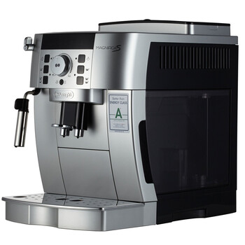 
                                        
                                                            
                                                            德龙（Delonghi）咖啡机 全自动咖啡机 欧洲原装进口 家用 自带打奶泡系统 ECAM22.110.SB                