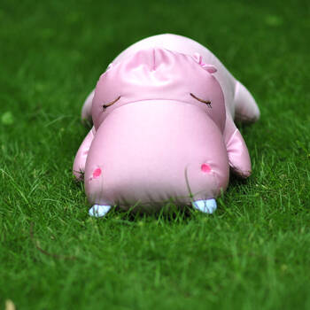 金洋创意懒趴趴河马抱枕 午睡枕 靠垫 可爱动物摆件布娃娃 沙发抱枕