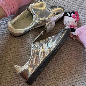 ukmr液态银德训鞋低帮板鞋小众夏季潮流炸街女鞋时尚亮面亮皮运动银色