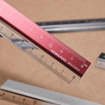 国誉（KOKUYO）都市印象学生高考PC铝制直尺（18cm）190×24×3.5mm银色 1个装 WSG-CLUH18C
