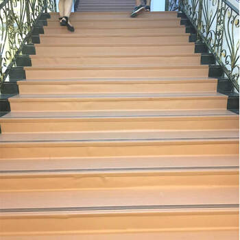 乐多楼梯踏步垫防滑防水垫幼儿园楼梯满铺垫塑胶台阶垫橡胶地垫室外