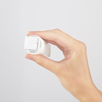 国誉(KOKUYO)【日本文具大赏】进口GLOO固体胶棒直角胶学生手工办公胶水L号白色胶体(1个装) 40g TA-G303-1P 国誉(KOKUYO)【日本文具大赏】进口GLOO固体胶棒直角胶学生手工办公胶水L号白色胶体(1个装) 40g TA-G303-1P