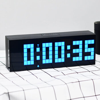 宜家家居黑色智能台式闹钟强力叫醒简约桌面电子钟数字夜光台钟led