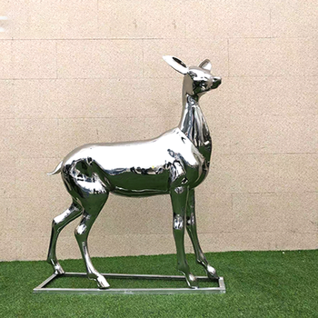 大型镜面鹿抽象动物摆件不锈钢鹿大型抽象镜面几何雕塑金属镂空梅花鹿