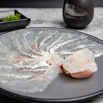 锁鲜加州鲈鱼片懒人必备半成品均健方便预制菜商用冰鲜免浆鲈鱼片