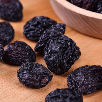 回味鸟 黑加仑葡萄干特大超大黑美人新疆特产夏黑精品无核免洗零食