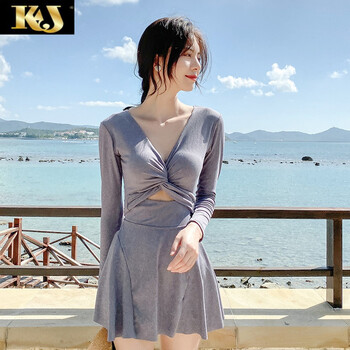 性感比基尼泳衣女无痕新款连体温泉泳衣女ins风仙女范裙式绑带露背v领