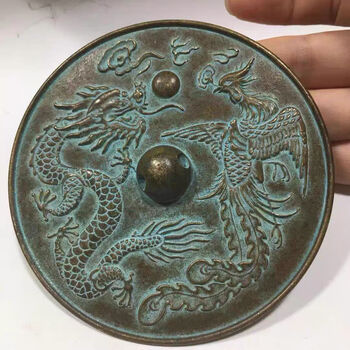古代中国　銅製古鏡（写ります）　直径18㎝/906g 東Y7-0630②トヒチサ 古代中国 銅製古鏡（写ります） 直径18㎝/906g 東Y7-0630②