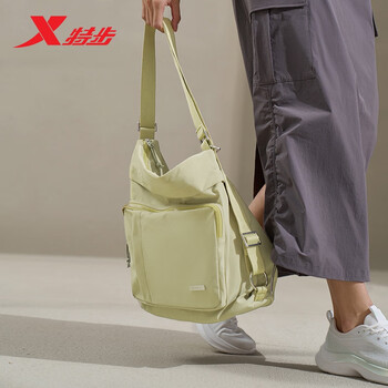 特步运动户外潮流时尚挎包876237130006 浅绿 均码