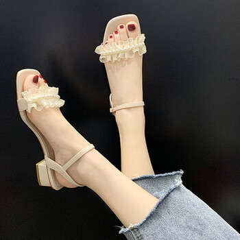 热风麦潮牌珍珠一字扣带凉鞋女2023夏季新款仙女风鞋子中跟粗跟凉鞋米