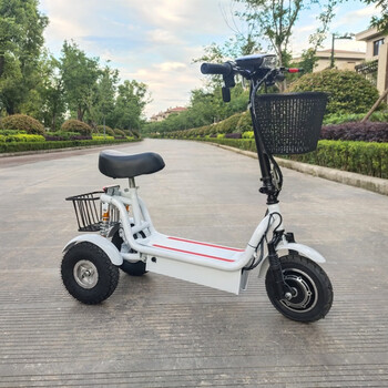 憨果熊电动三轮车新款男女士成人大龄买菜代步车折叠迷你小型便携三轮