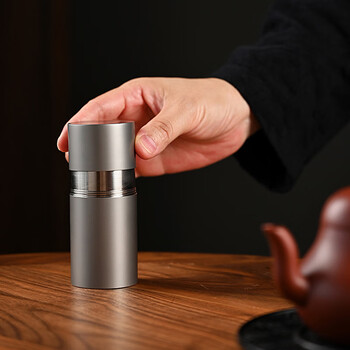 金镶玉 茶叶收纳盒罐 金属便捷小号茶叶密封罐子 纯钛磨砂茶叶罐