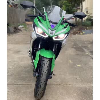 雅马哈r1跑车r6公路赛r3川崎小忍者h2双缸水冷400c大排重机摩托车