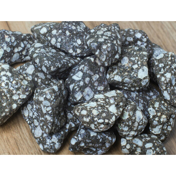 中粹天然麦饭石原石颗粒 家用净水石烧水煮饭水族过滤材料sn5630 特级