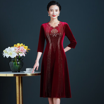 汤米鲨高端喜婆婆婚宴装夏季新款丈母娘旗袍连衣裙参加婚礼妈妈结婚