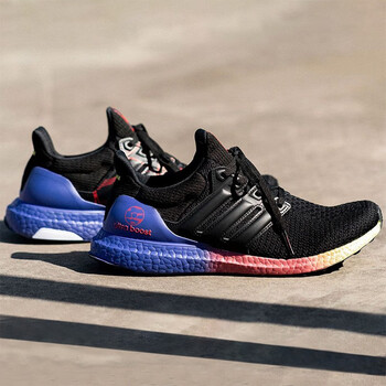 阿迪达斯 (adidas) ultraboost 4.