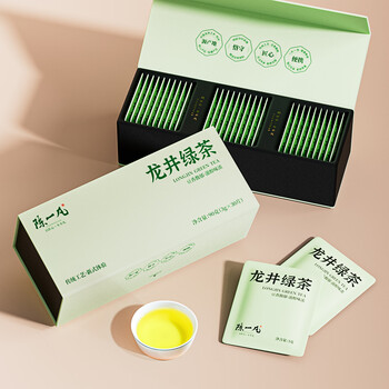 陈一凡 龙井茶 绿茶茶叶新茶龙井春茶送长辈小茶饼茶叶礼盒装180g