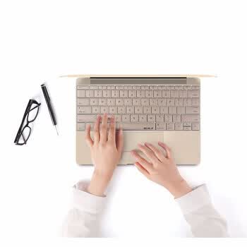 宜客莱苹果MacBook Pro13英寸无Touch Bar笔记本键盘膜 高透纳米键盘保护膜硅胶防尘(A1708)