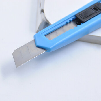 三木（SUNWOOD）大号美工刀/自带拆刀器/裁纸刀/壁纸刀/手动锁扣 蓝色 91025