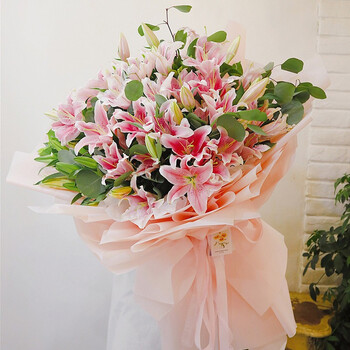 鲜花同城配送白百合混搭花束生日礼物走动拜访探望祝福送妈妈老师长辈