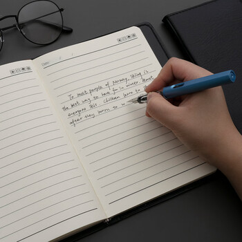 晨光(M&G)文具黑色软皮革面笔记本本子开会办公用品会议记录本普惠型日记本记事本商务32K/160张单本APY1FK78 晨光(M&G)文具黑色软皮革面笔记本本子开会办公用品会议记录本普惠型日记本记事本商务32K/160张单本APY1FK78