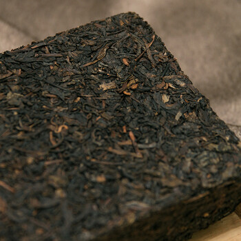 泾渭茯茶黑茶 中秋节礼盒 咸阳茯茶 陕西特产 金花茯砖茶 贡金礼盒950g