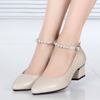 女士皮鞋2018新款女春秋真皮百搭中跟职业韩版粗跟妈妈鞋浅口单鞋 米