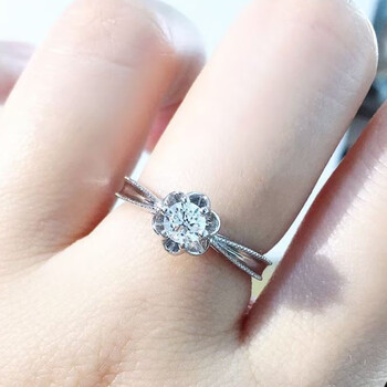 俪萌珠宝定制18k金钻戒雪花钻石戒指女克拉求订结婚戒指显钻主钻40分