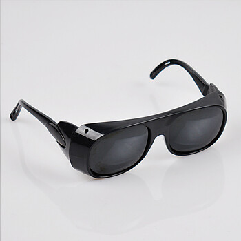 电焊眼镜焊工专用黑白灰色墨镜焊工氩弧焊平光劳保防护烧焊护目镜