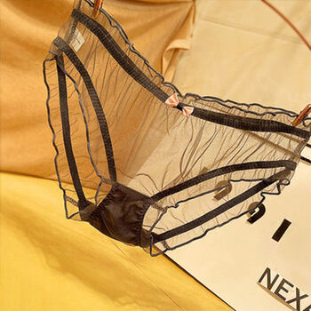 女士短裤内穿裤衩舒适薄款柔软提臀女式蕾丝透气日系少女透明三角裤