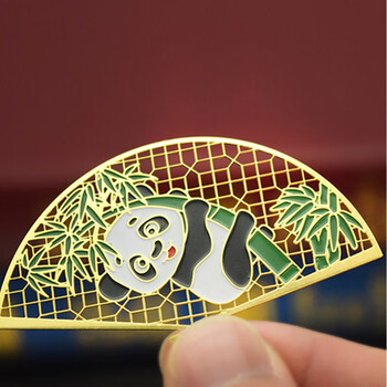 芬尚折扇熊猫书签可爱创意金属镂空黄铜镀彩中国风学生阅读分页书夹简约文艺流苏生日礼物