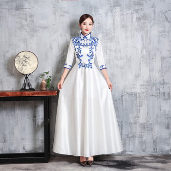 简丹诺礼仪服装婚礼旗袍新式小姐长款青花瓷酒店接待迎宾颁奖学生队