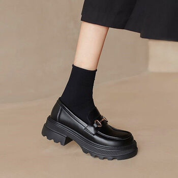 女生皮鞋英伦风小皮鞋女2022年春季百搭厚底jk单鞋学院风日系乐福鞋子