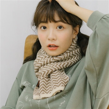 简丹诺初中生冬天围巾高中女生戴的围脖日系秋冬季可爱短款薄款保暖