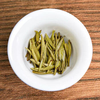 中茶蝴蝶白茶白毫银针特级首春单芽银针白毫散茶茶叶60g*2罐 送礼袋