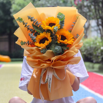 来一客鲜花速递向日葵花束红玫瑰香槟鲜花表白生日礼物送朋友闺蜜领导探望全国同城配送花店送花上门3朵向日葵花束 店长推荐 图片价格品牌报价 京东