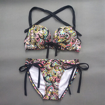 比基尼聚拢性感显胸大三角泳装超暴露三点式分体泳衣女小胸bikini
