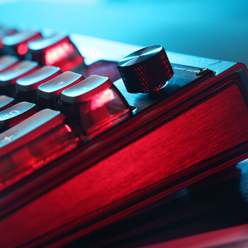 努比亚（nubia）红魔GK001J 100键三模键盘 电竞客制化 机械键盘 TTC快银轴  V2个性屏显  GASKET结构