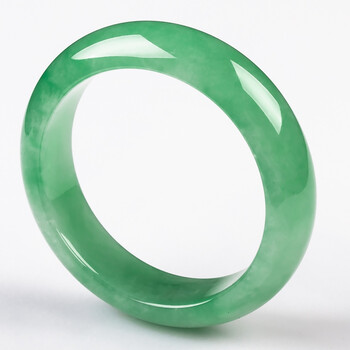 伟德国际金价突破3610美元创新高老铺黄金净利润暴涨近300%