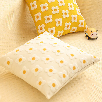 艾薇 沙发抱枕靠垫床上靠枕汽车腰靠办公室小雏菊花朵含抱枕套芯 花颜