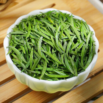 伟博早春雀舌抢鲜雀舌2021新茶叶绿茶贵州明前当季浓香型潭翠芽玻璃罐