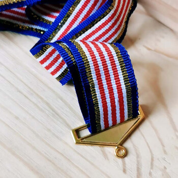 樱安娜 红白蓝金丝带奖牌挂绳奖章横批绳定做运动奖牌彩带挂带绶带 酒