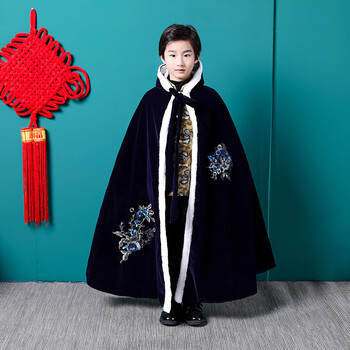 男童汉服披风1儿童汉服披肩斗篷带帽男童中国风古风外套秋冬款长款