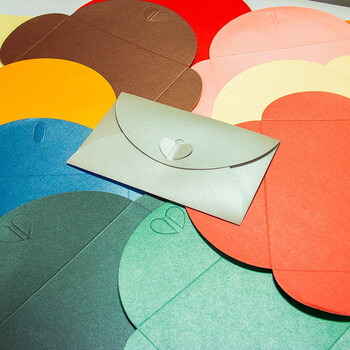 惠朗（huilang）珠光纸爱心扣信封信纸套装(10色信封+10张白横线信纸+13个封口贴)7189