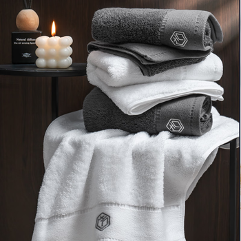 京东京造 180g加厚臻柔毛巾 五星级酒店A类纯棉成人男女大面巾 2条装 臻白