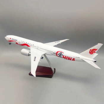 波音777中国国际航空爱国声控灯光起落架轮子礼品摆件飞机模型 爱国