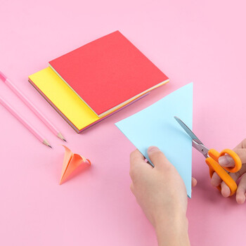 广博(GuangBo)130mm*130mm彩色手工折纸 正方形儿童手工纸深色系100张/包3本装Z67207 广博(GuangBo)130mm*130mm彩色手工折纸 正方形儿童手工纸深色系100张/包3本装Z67207