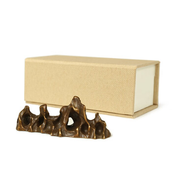 弘梅太湖石镇纸镇尺 仿古青铜器多功能创意笔山笔搁 文房四宝礼品摆件毛笔架子 弘梅太湖石镇纸镇尺 仿古青铜器多功能创意笔山笔搁 文房四宝礼品摆件毛笔架子