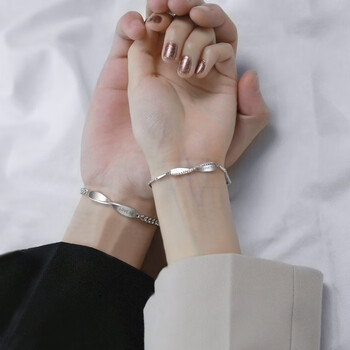 书梦银情侣手链一对男女款莫比乌斯手环简约时尚首饰品学生日礼物送男